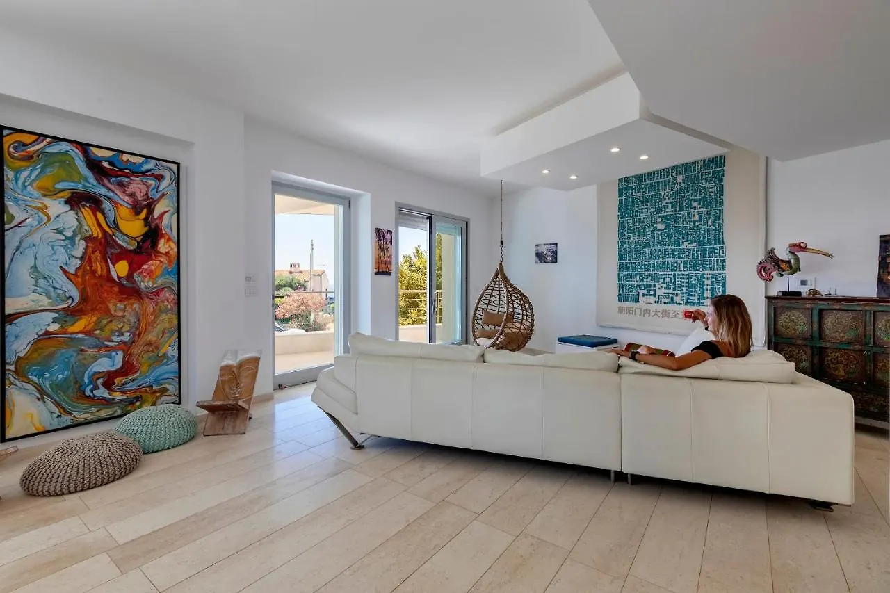Luxury Seafront Villa With Rooftop Pool & Stunning Sea Views Fertilia