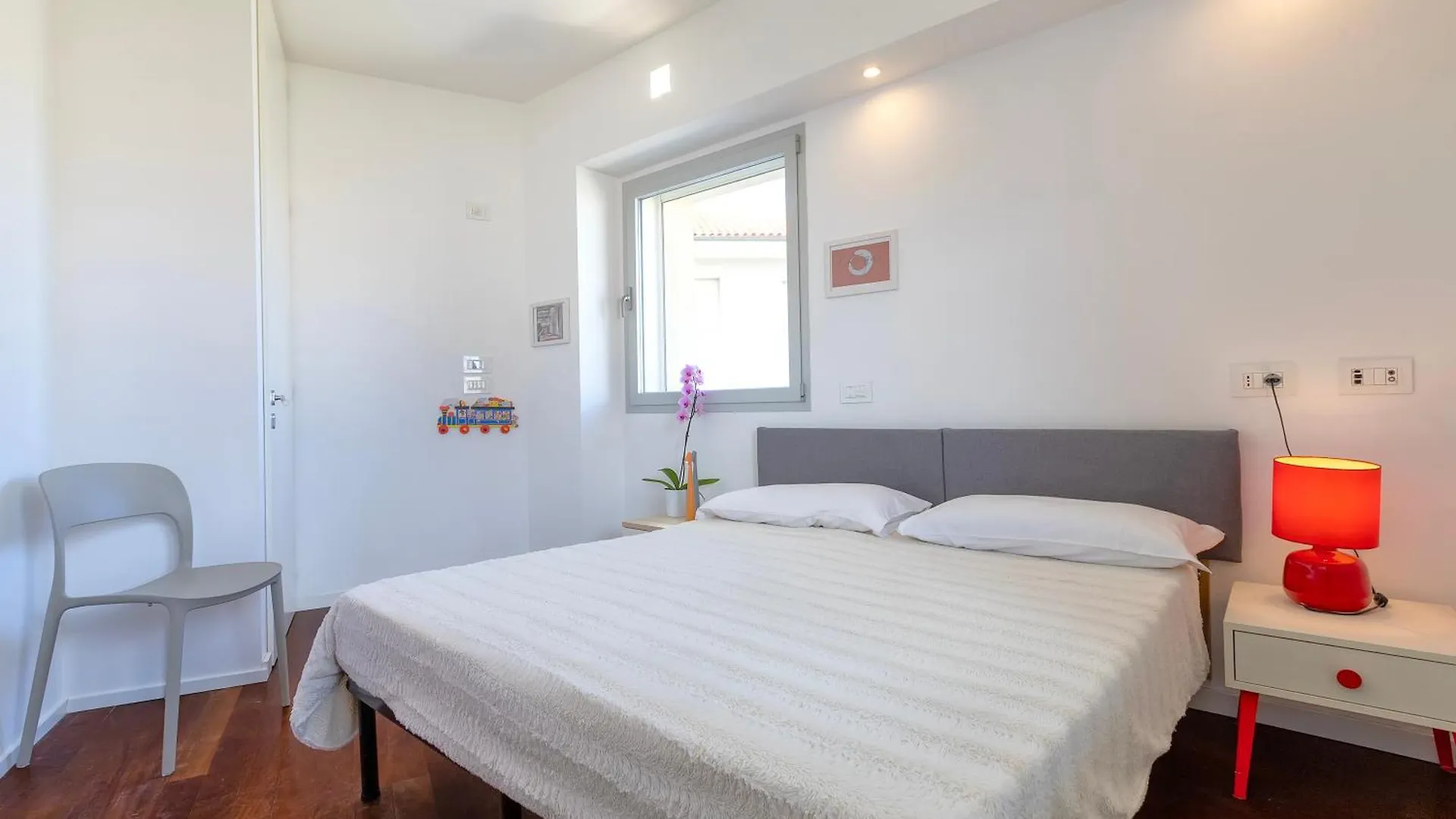 Luxury Seafront Villa With Rooftop Pool & Stunning Sea Views Fertilia