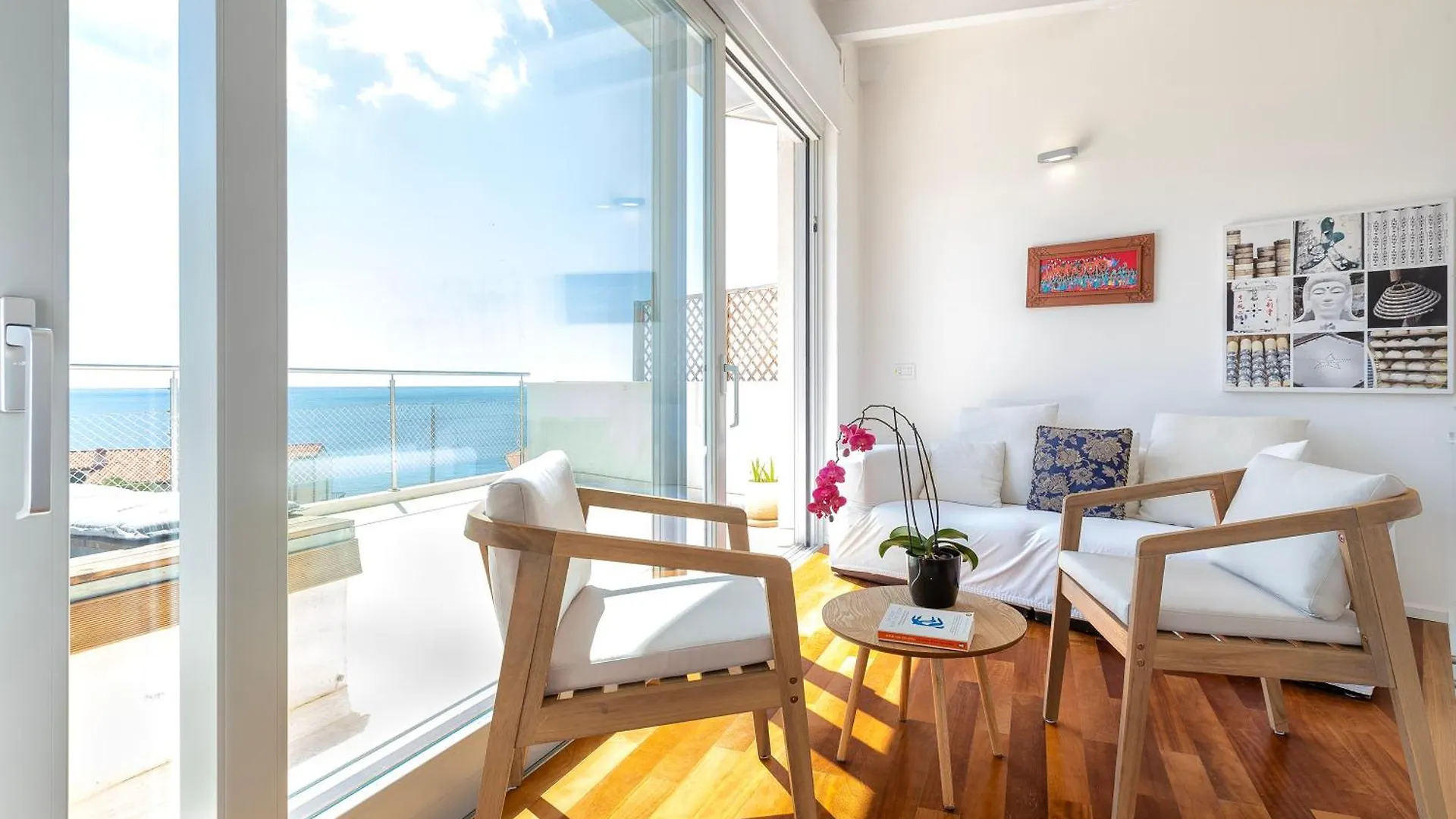 Luxury Seafront Villa With Rooftop Pool & Stunning Sea Views Fertilia 0*,